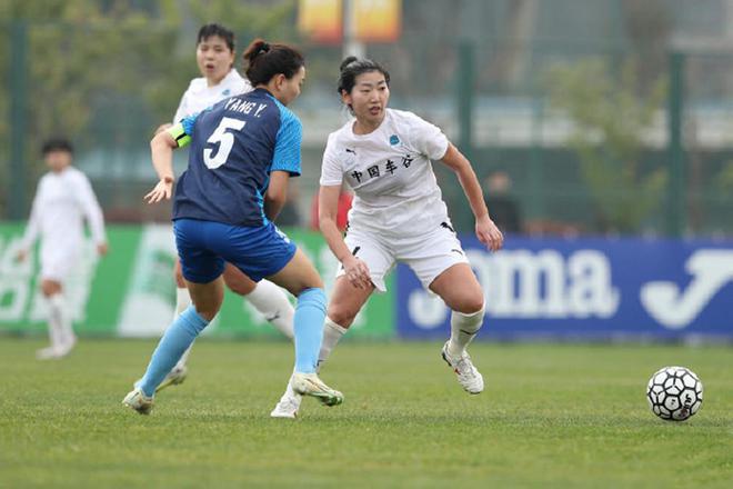 女足国家队士气高昂，连胜完美展现团队力量